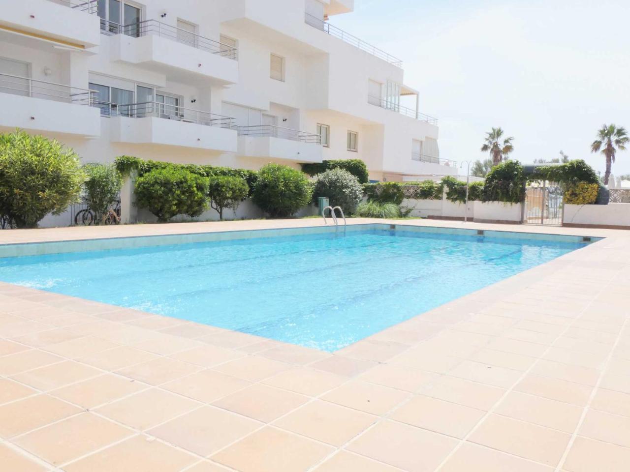 Mare Nostrum 132 Roses Bagian luar foto